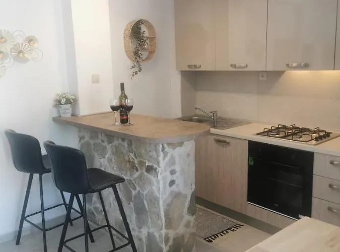 Apartman Near Kastela